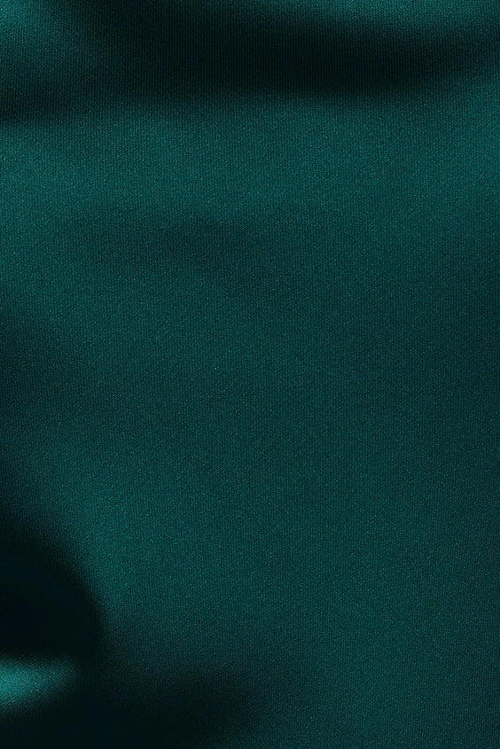 Meet Me Under the Mistletoe Midi Dress