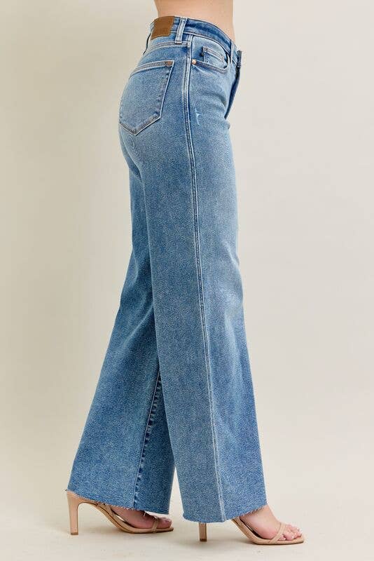 Medium Vintage Wash Judy Blue