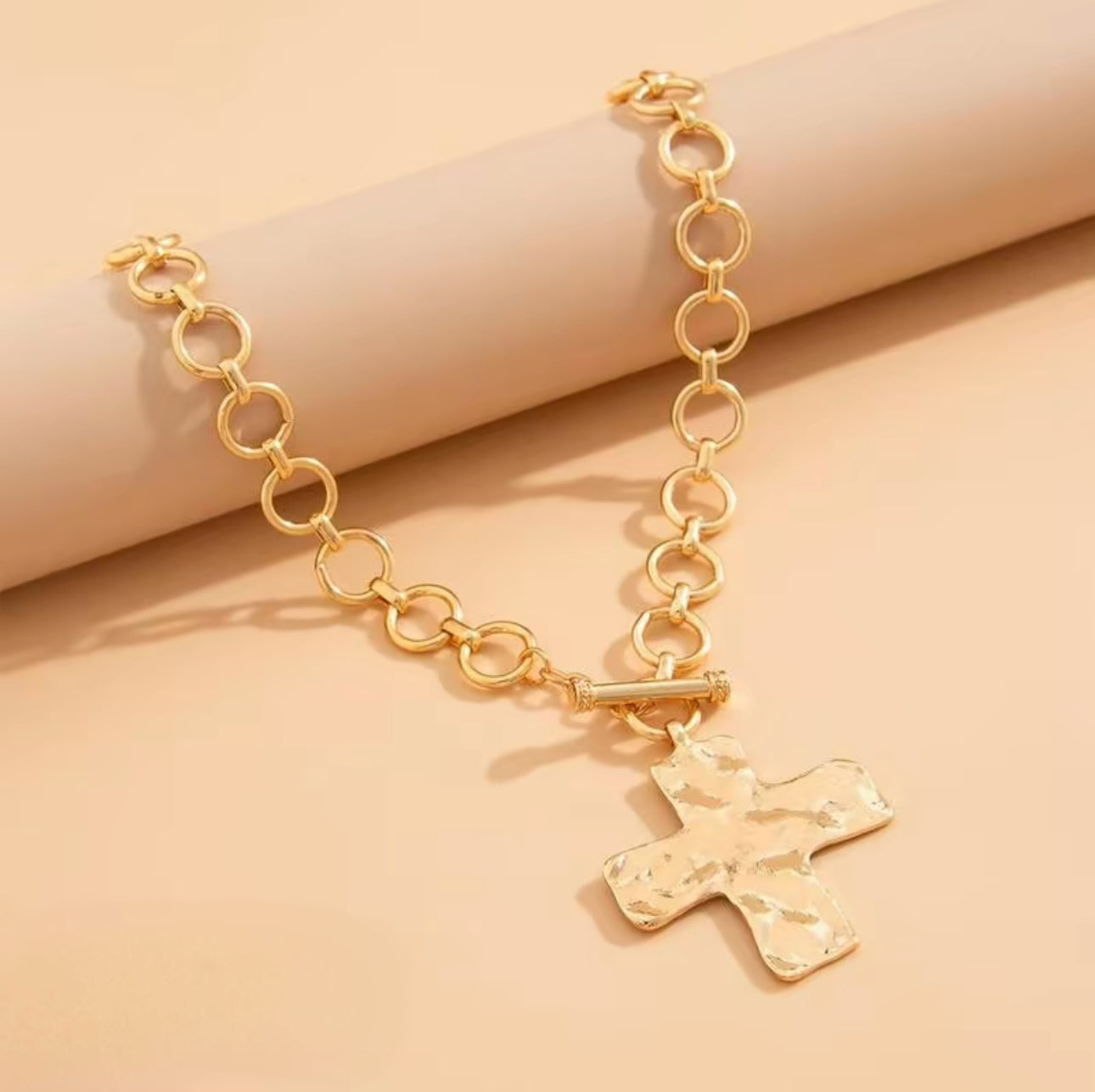 Cross Link Chain Necklace