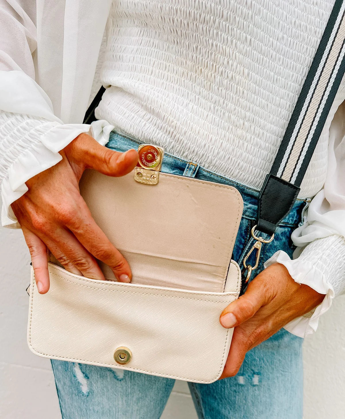 Glimmer Gold Crossbody
