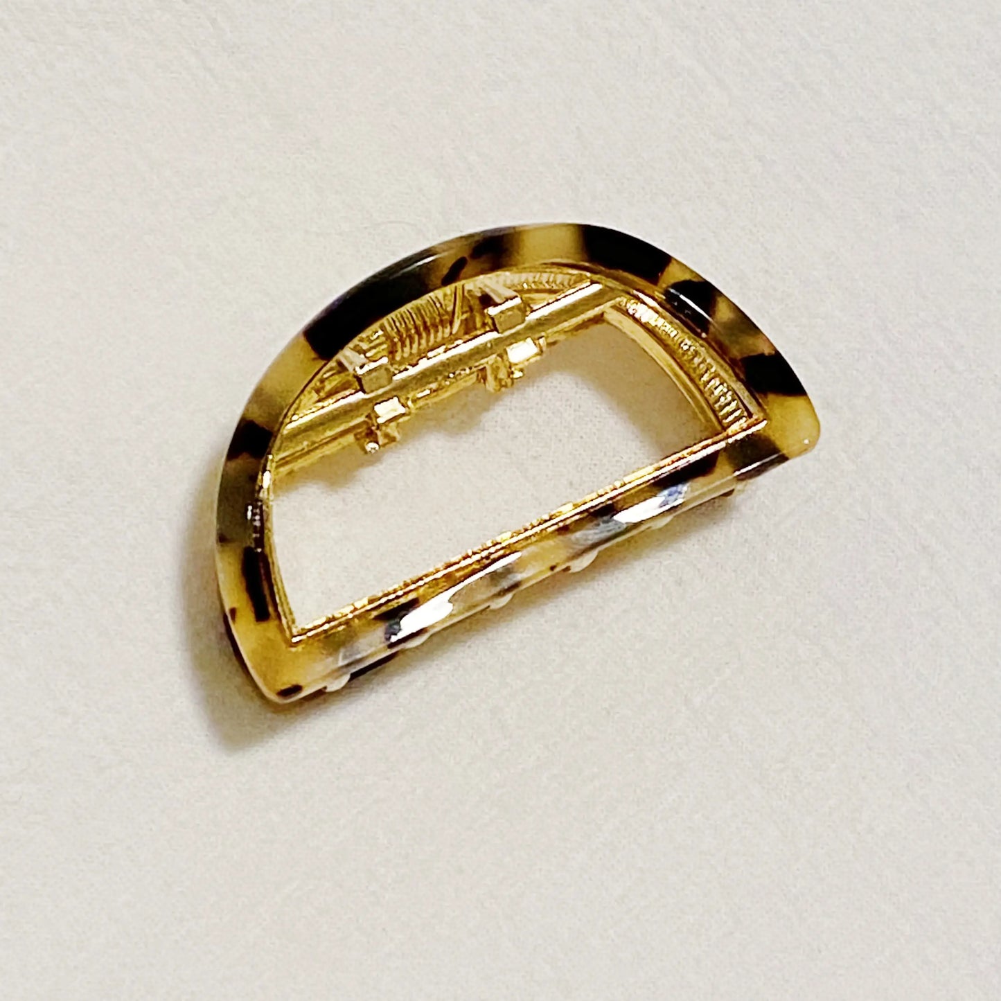 Marbled Hair claw clip