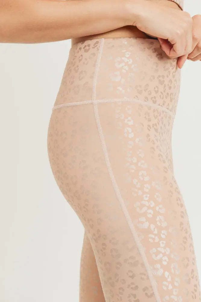 Emmaline Peach leggings