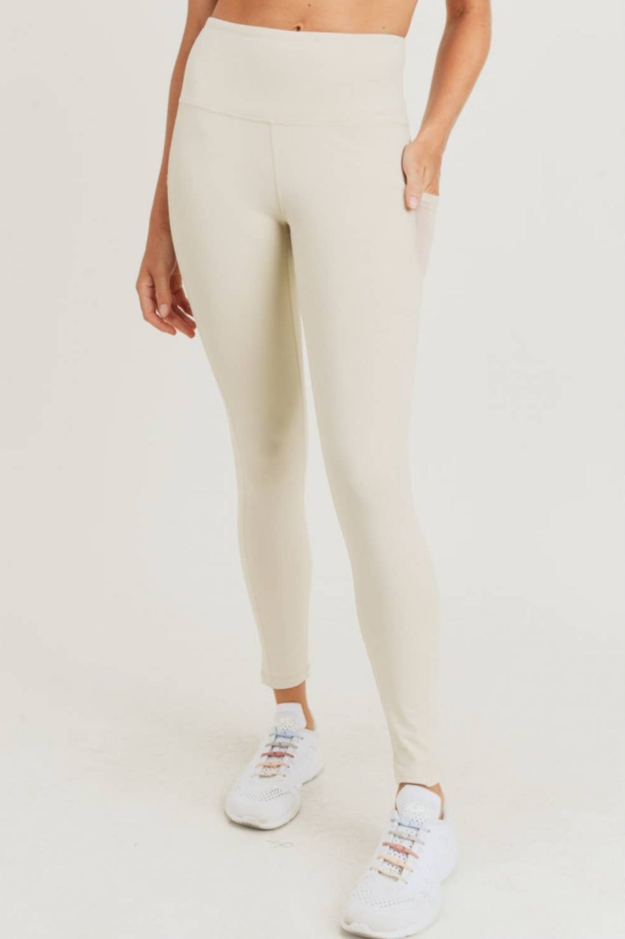 Modern High-waisted leggings