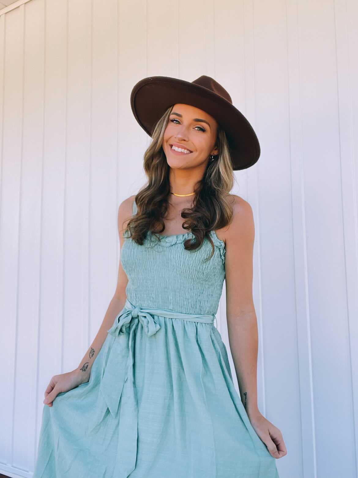 Sweetheart Ruffled Midi Dress
