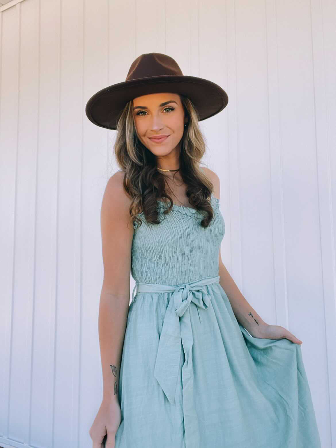 Sweetheart Ruffled Midi Dress