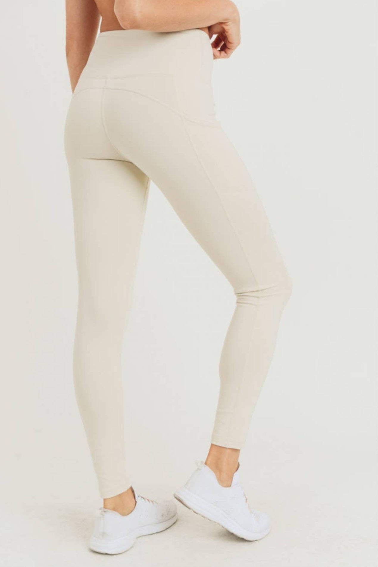 Modern High-waisted leggings