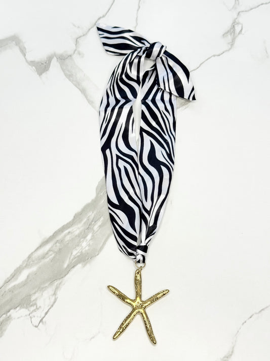 ChanSutt Scarf Necklace -001