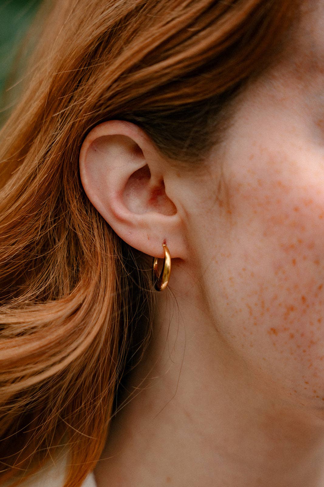 Selena Hoops   - Gold