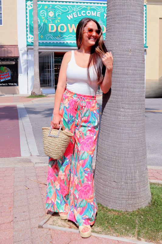 El Paseo Wide legged Printed Pants