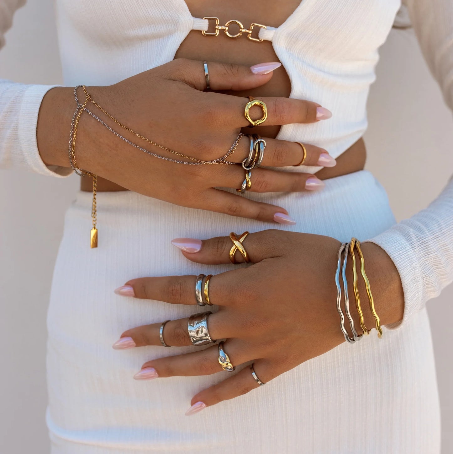 Intermix Ring