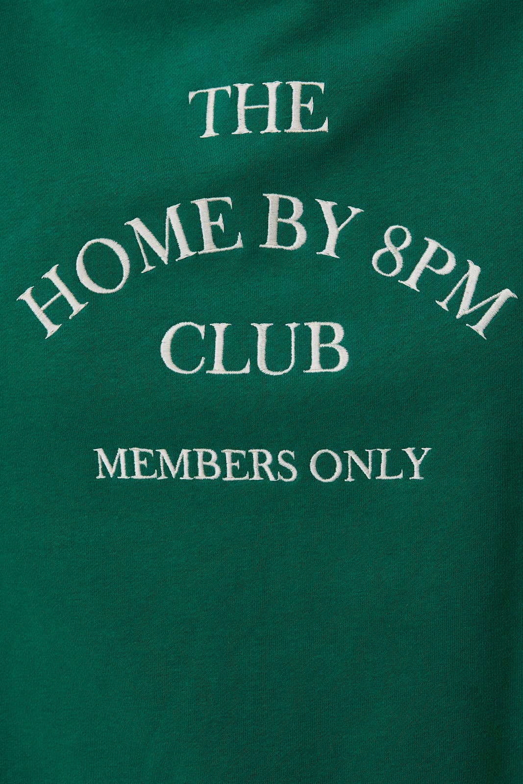CREW NECK LONG SLEEVE "THE HOME BY 8PM CLUB" SWEATSHIRT