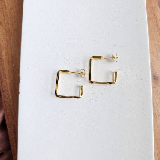 Gold Kamora Hoops